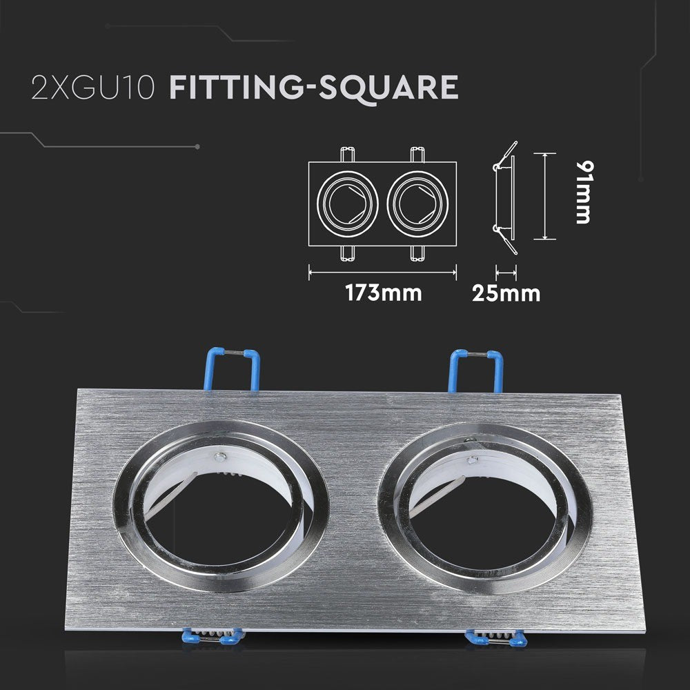 2xGU10 Lampe - Firkantet Design i Børstet Aluminium, Moderne og Stilfuld Belysning til Dit Hjem