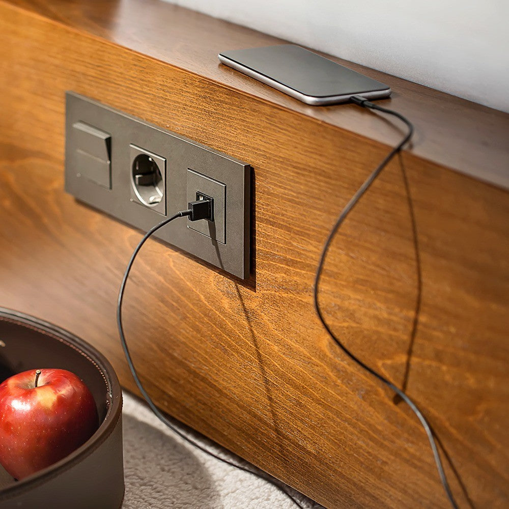 Sort 1,5m MFI iPhone kabel til hurtig opladning og dataoverførsel