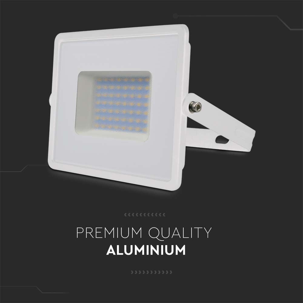 50W LED Projektør med Hvidt Hus, 6500K Lysfarve, 4300lm, RA70, IP65 Beskyttelse