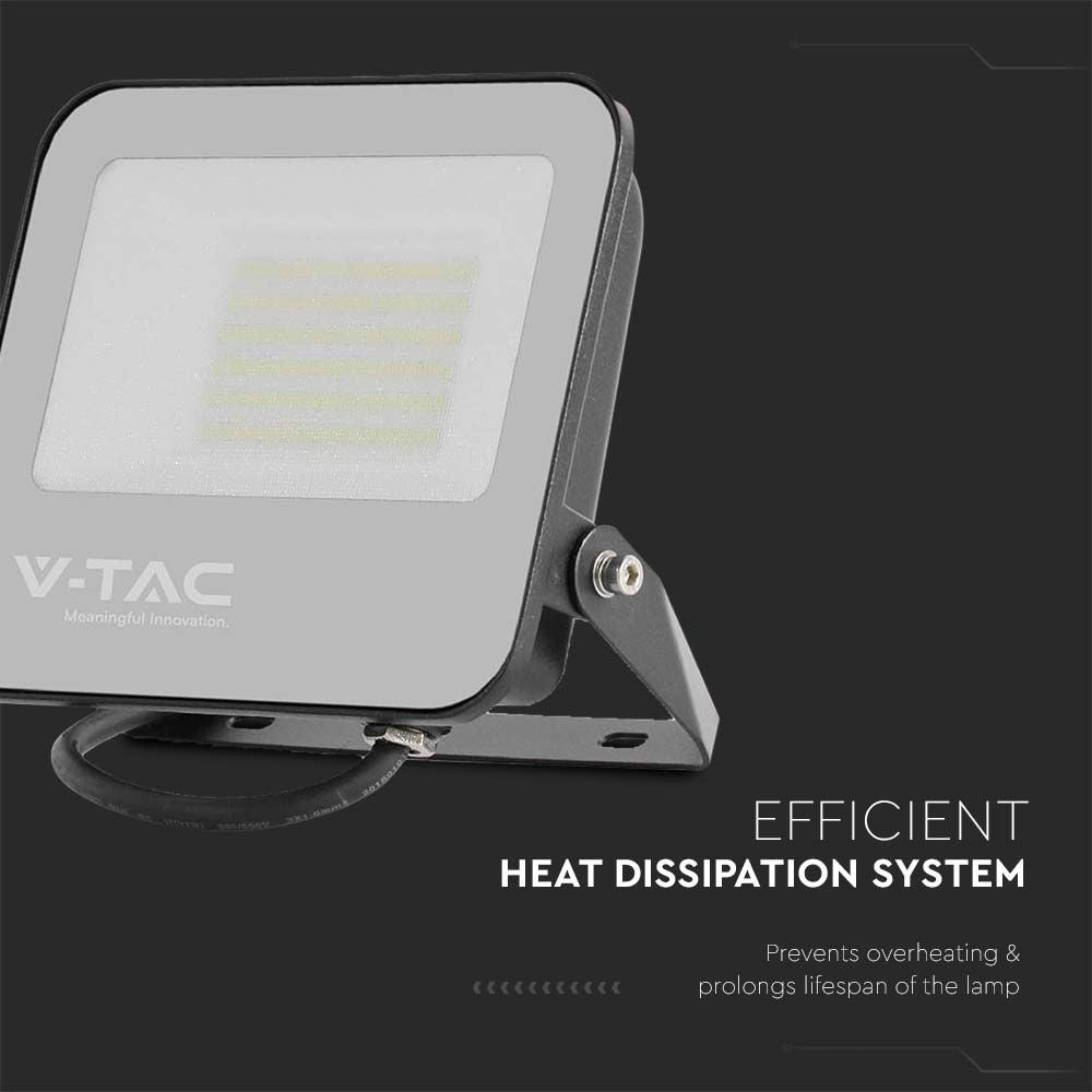 50W LED projektør med sort hus og gråt glas, 4000K, 9250lm, RA70, IP65, 5 års garanti - V-Tac Pro