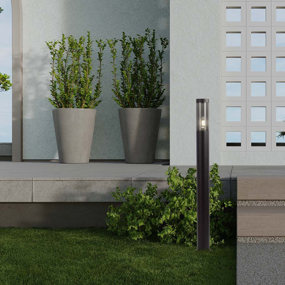 Pullert med E27 lys, røgfarvet plastik og sort hus, IP44, 76x119x1000mm