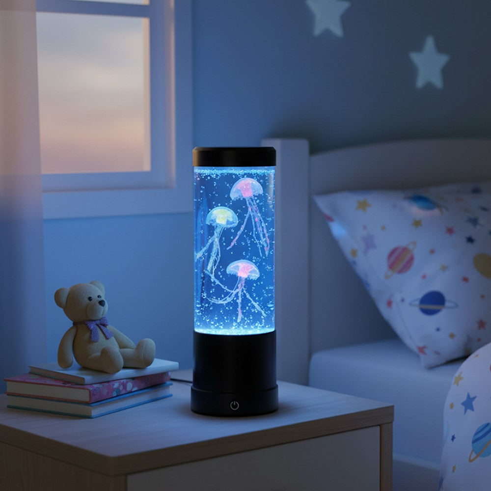 Jellyfish RGB lampe - 25cm høj, Ø9 cm, 2W effekt - perfekt til børn og barnlige sjæle