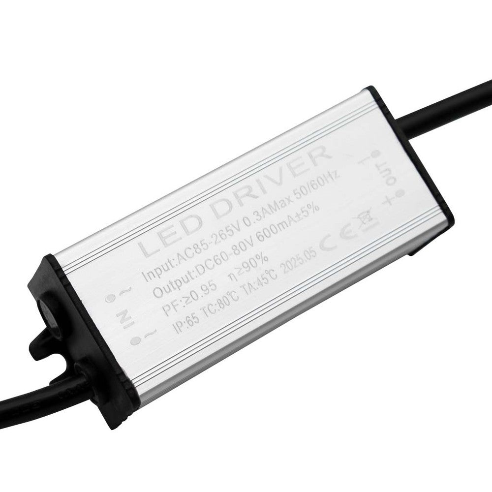 Quantum Vækstlampe 50W - Fuldt spektrum, ophæng inkluderet, IP65 og lydløs