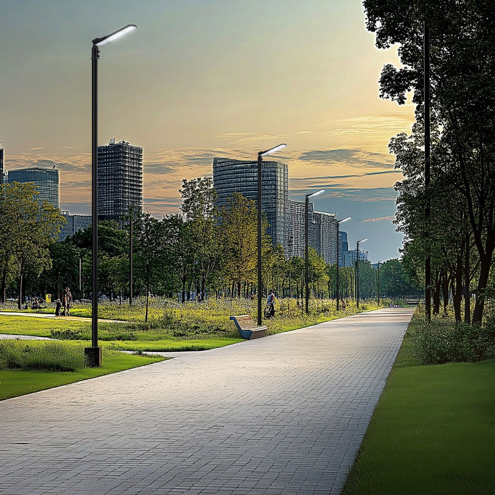 Slim 30W LED gadelampe - Neutral hvid, 230V, 140/85°, IP65, 423x109x76mm, sort, Skumringssensor.