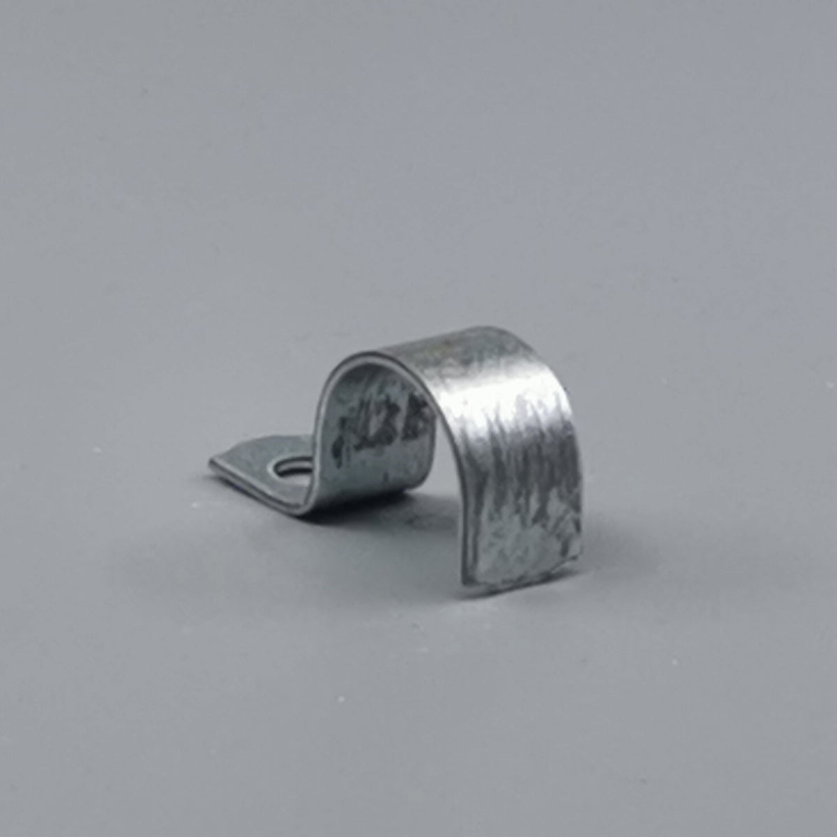 Kabelbøjle 16mm 1 lap forzinket - pr. stk. (360° frame 5)