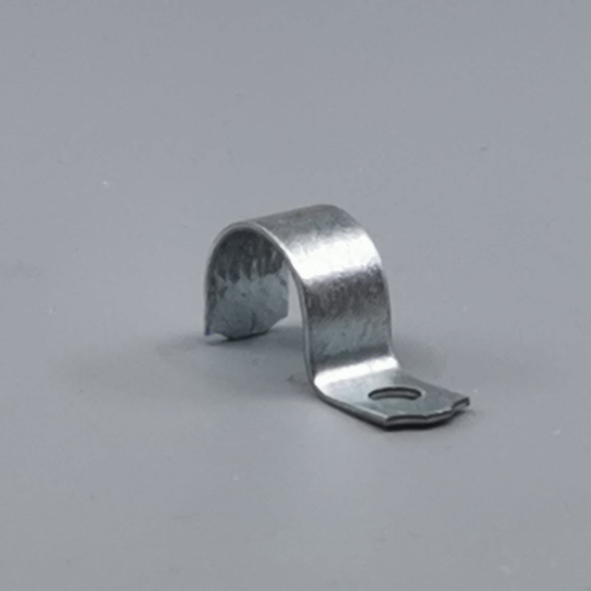 Kabelbøjle 16mm 1 lap forzinket - pr. stk. (360° frame 17)