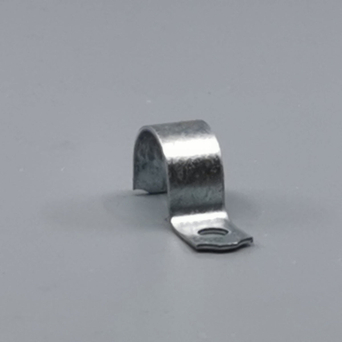 Kabelbøjle 16mm 1 lap forzinket - pr. stk. (360° frame 18)