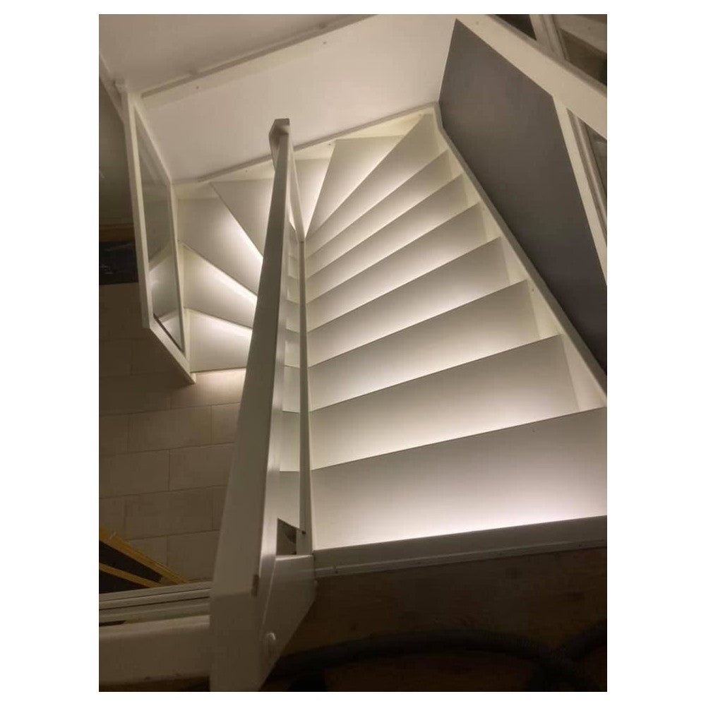 Trappe aluprofil med LED strip - 70 cm, 4W, 24V, IP65, med stik