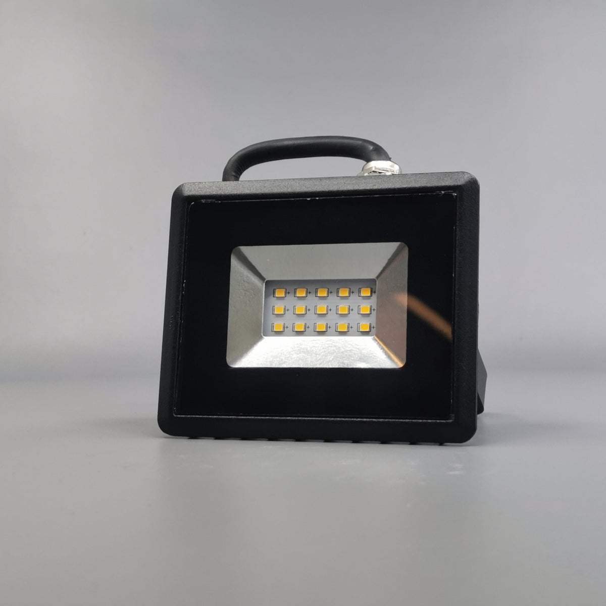 10W LED projektør 3000K 850Lm sort (360° frame 2)