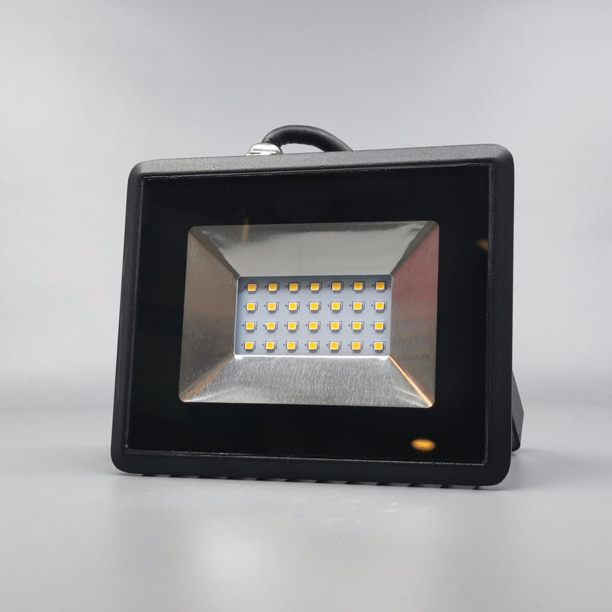 20W LED projektør 3000K 1700Lm sort (360° frame 2)