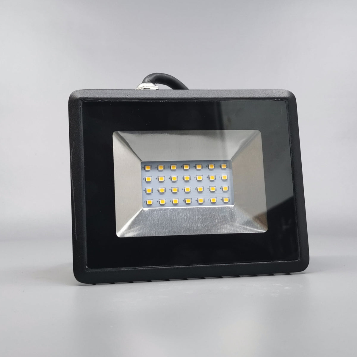 20W LED projektør 3000K 1700Lm sort (360° frame 24)