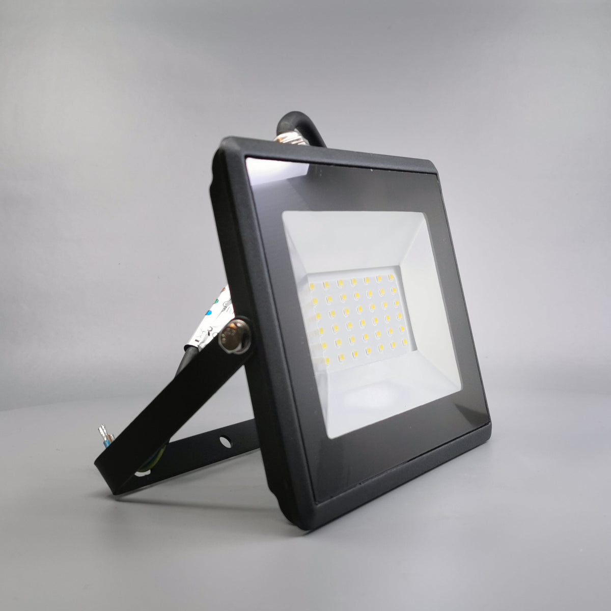 30W LED projektør 4000K 2550Lm sort (360° frame 21)