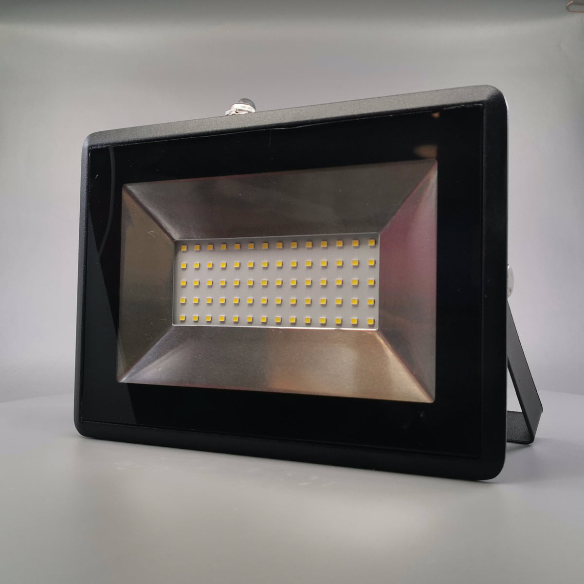 50W LED projektør 4000K 4250Lm sort (360° frame 3)