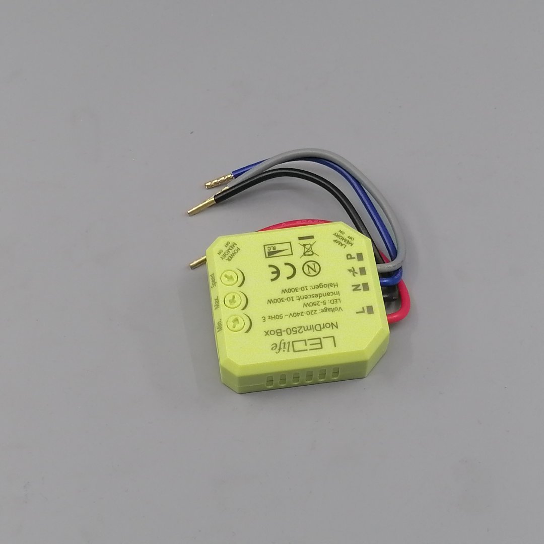 LED-dåse-Lysdæmper 5-250W - Justerbar dæmpning (360° frame 12)