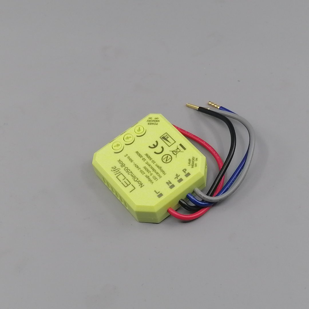 LED-dåse-Lysdæmper 5-250W - Justerbar dæmpning (360° frame 16)