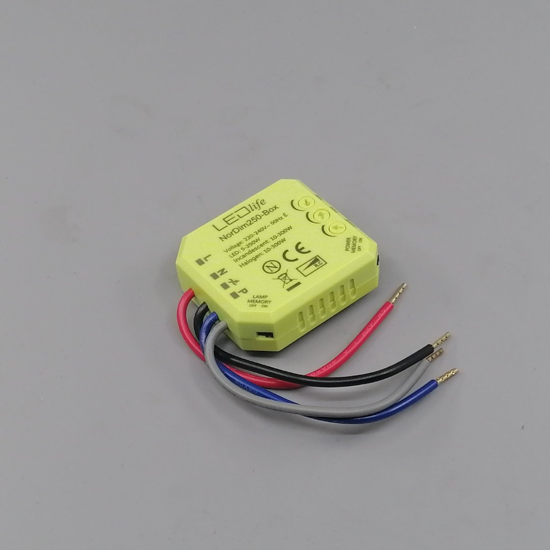LED-dåse-Lysdæmper 5-250W - Justerbar dæmpning (360° frame 22)