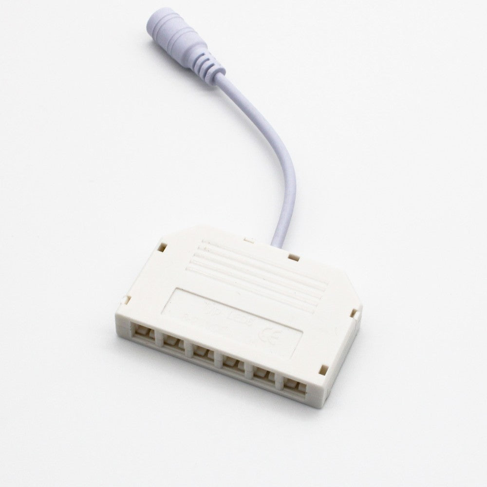 LEDlife Dupont fordeler med 6 udgange - en praktisk hub til LED-belysning.