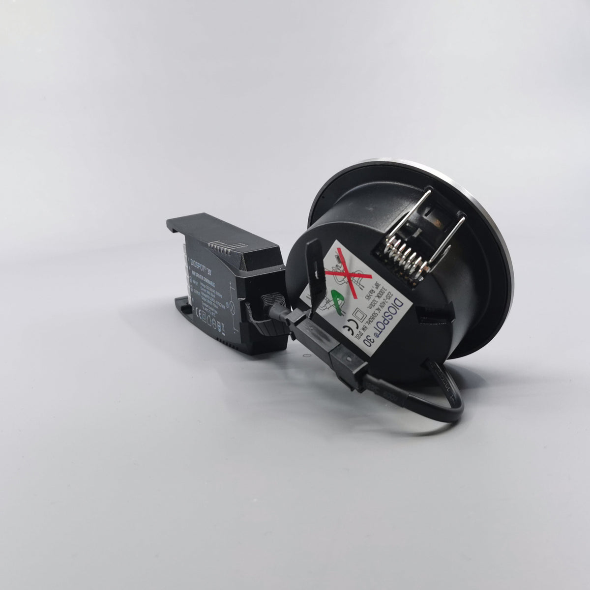 Diospot 30 V.2 6W 3000K 38° dæmpbar 32mm rund børstet (360° frame 16)