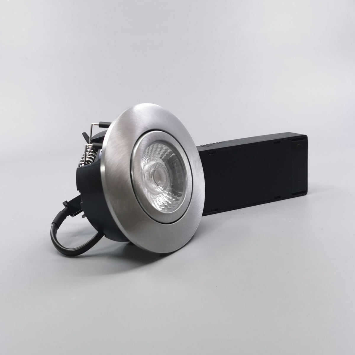 Diospot 30 V.2 6W 3000K 38° dæmpbar 32mm rund børstet (360° frame 22)