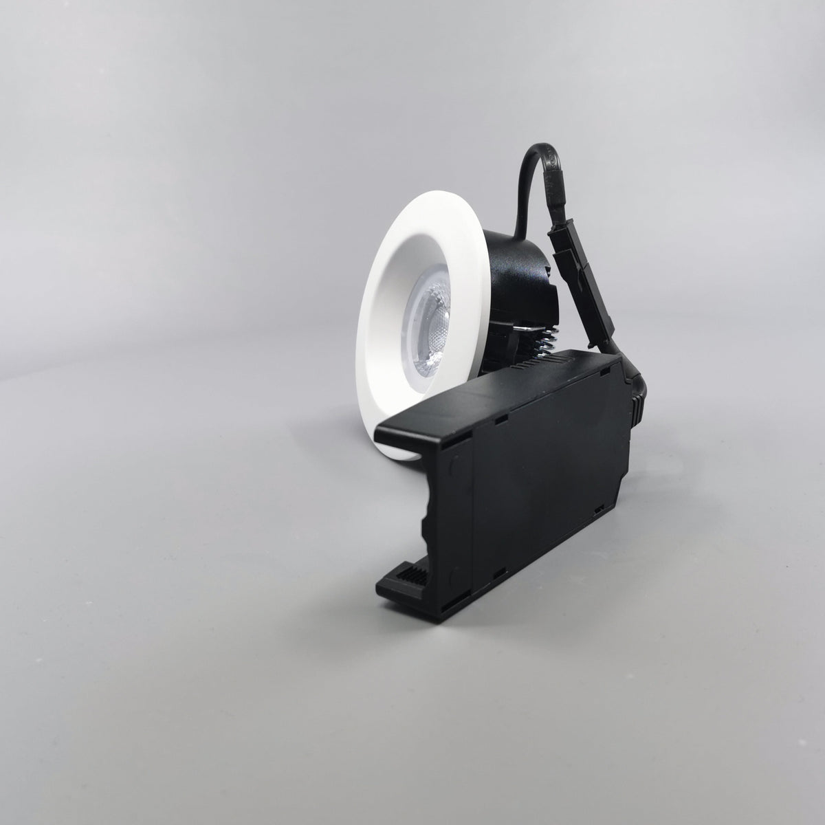 Diospot 30 One 6W 3000K 38° dæmpbar 32mm - hvid (360° frame 6)