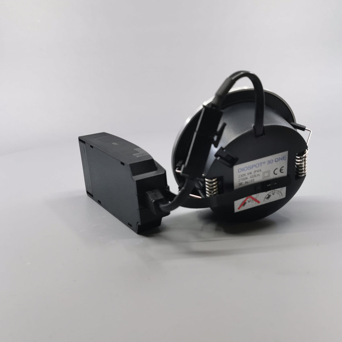 Diospot 30 One 6W 2700K 38° dæmpbar 32mm - børstet (360° frame 13)