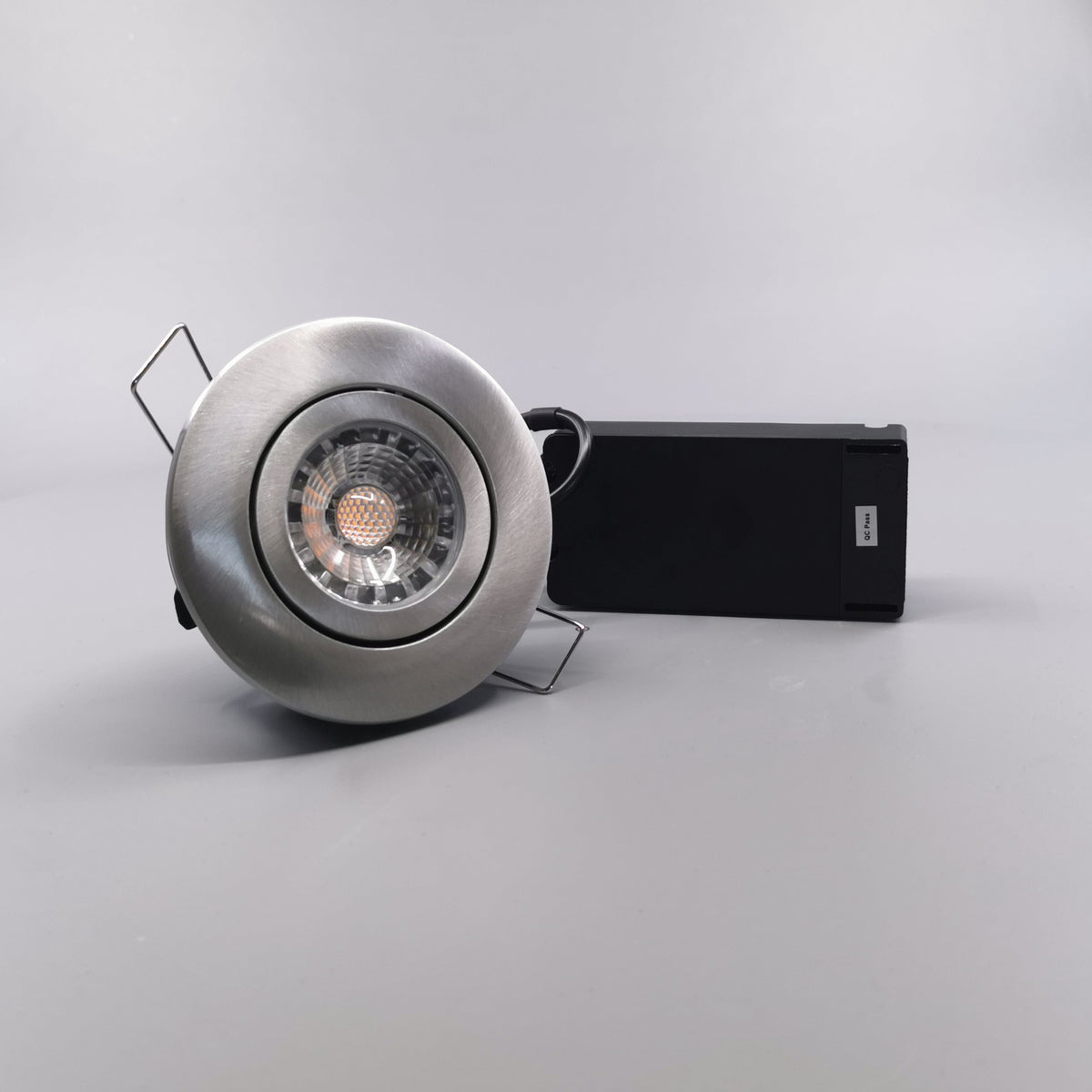 LED spot m. 6W 35° - rund børstet 33mm Type: 3502 (360° frame 24)