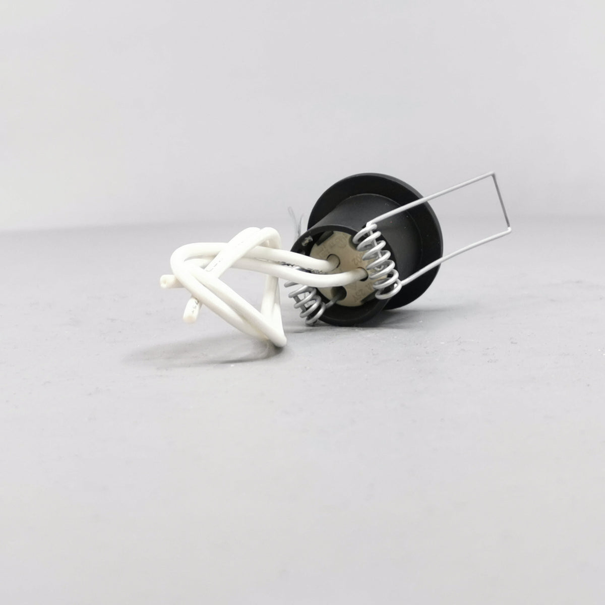 Stjernespot 20W Mat sort (360° frame 15)