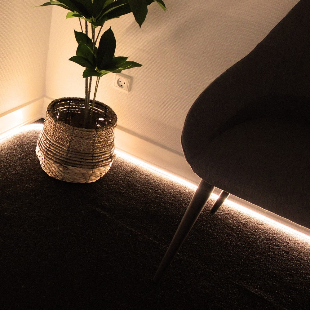 V-Tac 10W/m LED strip IC løbelys - 10m, inkl. kontroller, 120 LED pr. meter, 24V