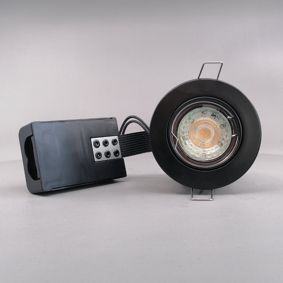 Indbygningsspot m 5,5W DimTone LED pære - Mat sort