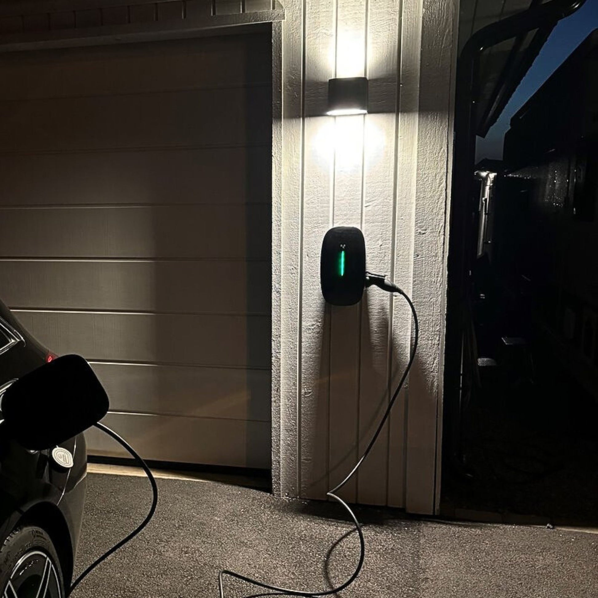 Evon - All in One Ladestation 11kW m. WIFI og 4G