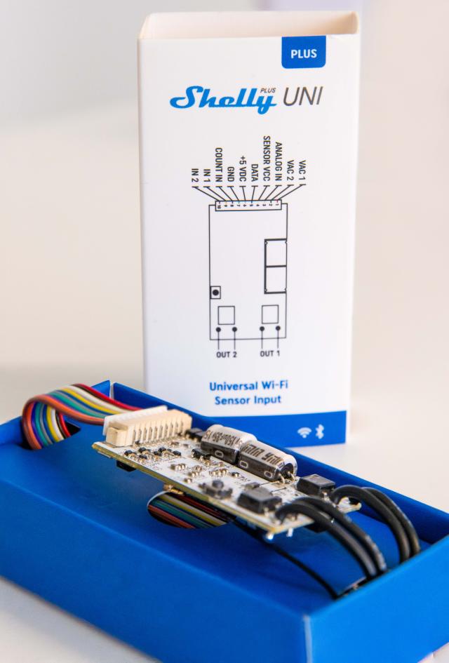 Shelly Plus Uni - WiFi analog og digital input