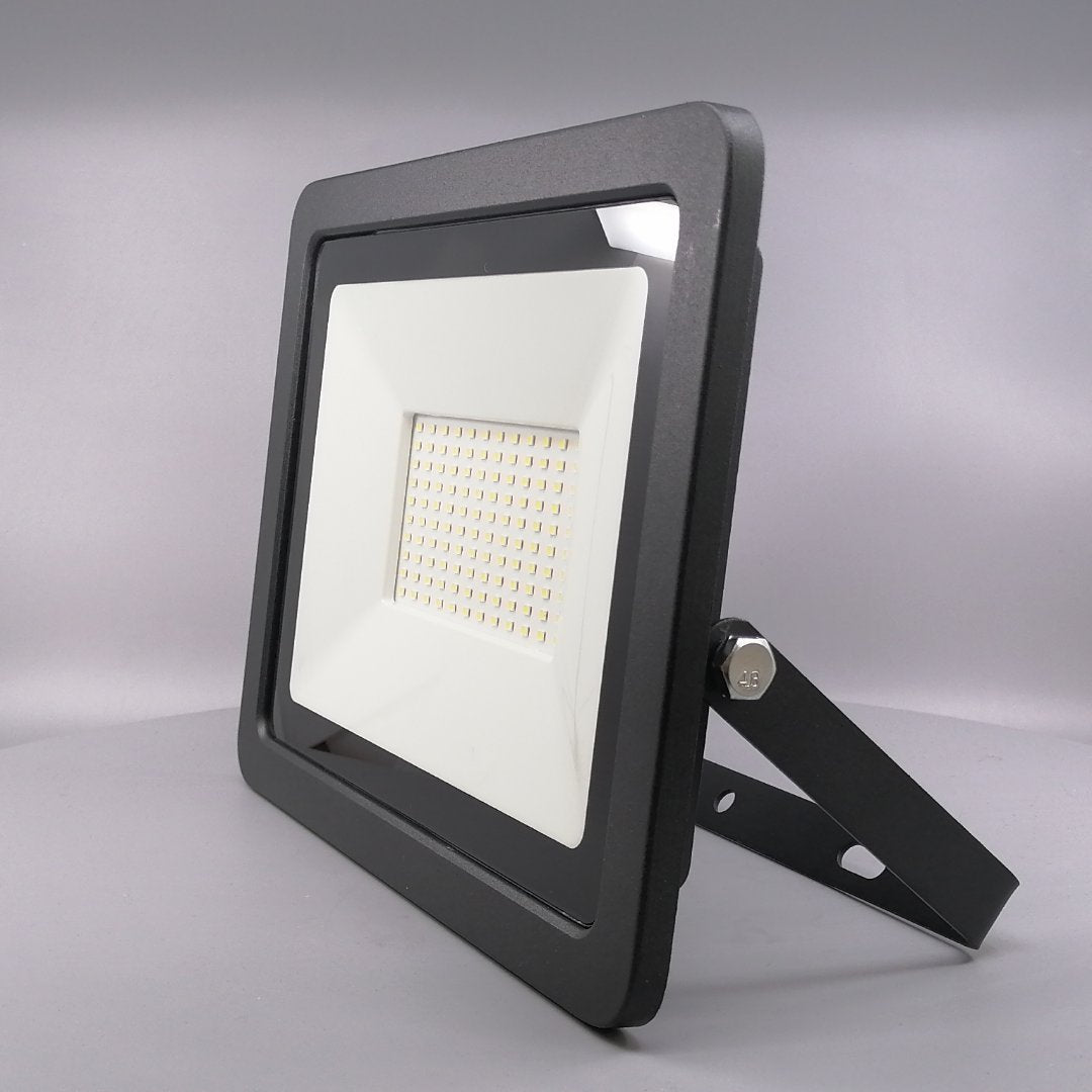 100W LED Projektør 4000K 8200 Lumen (360° frame 5)