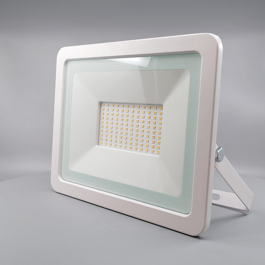 100W LED Projektør 3000K 8100 Lumen (360° frame 4)