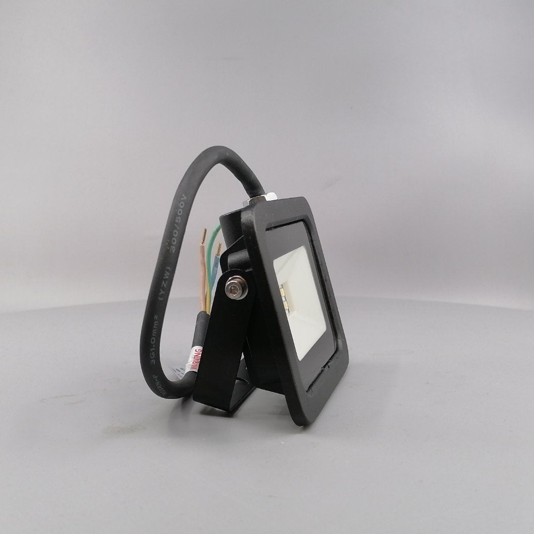 10W LED Projektør 6000K 830 Lumen (360° frame 20)