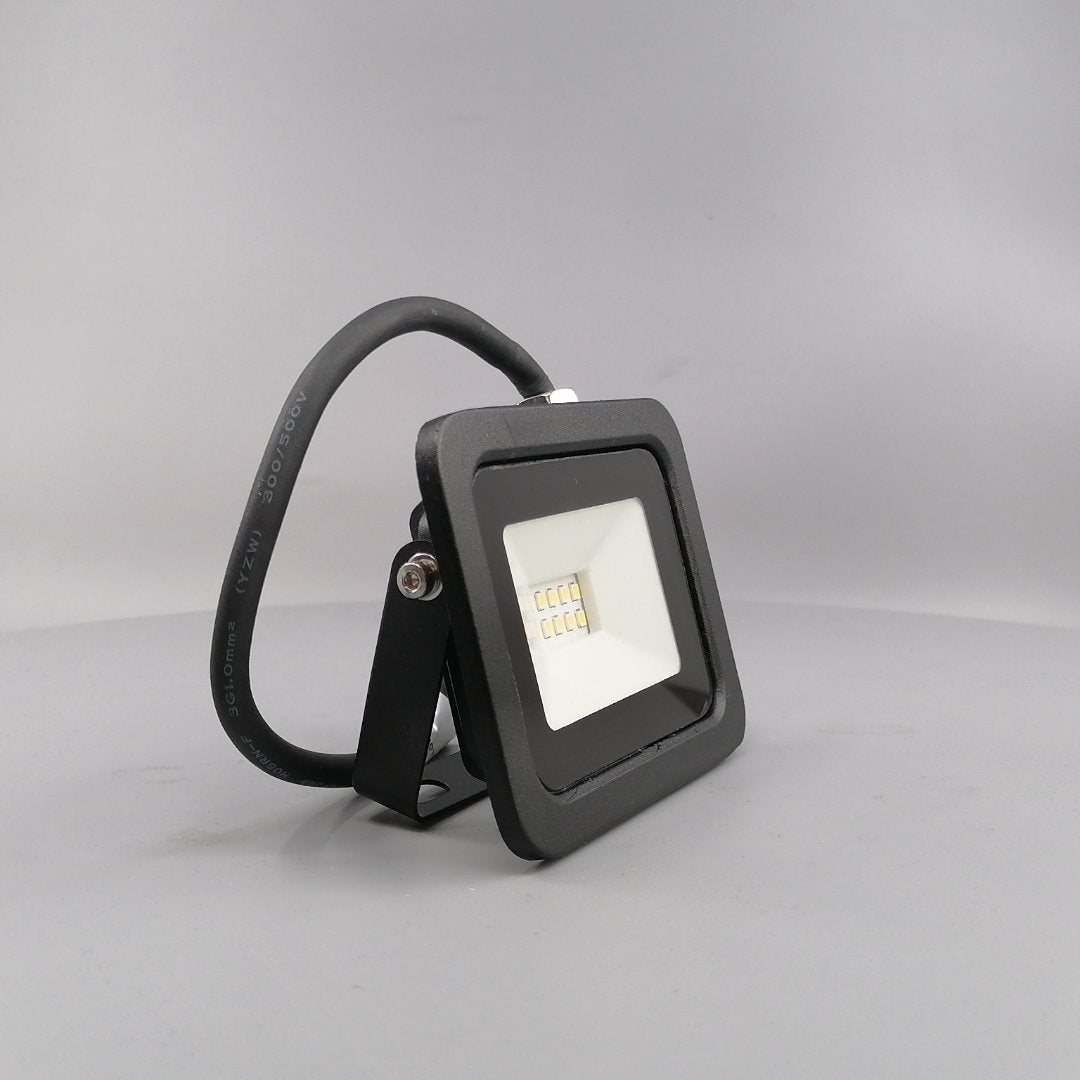 10W LED Projektør 6000K 830 Lumen (360° frame 21)