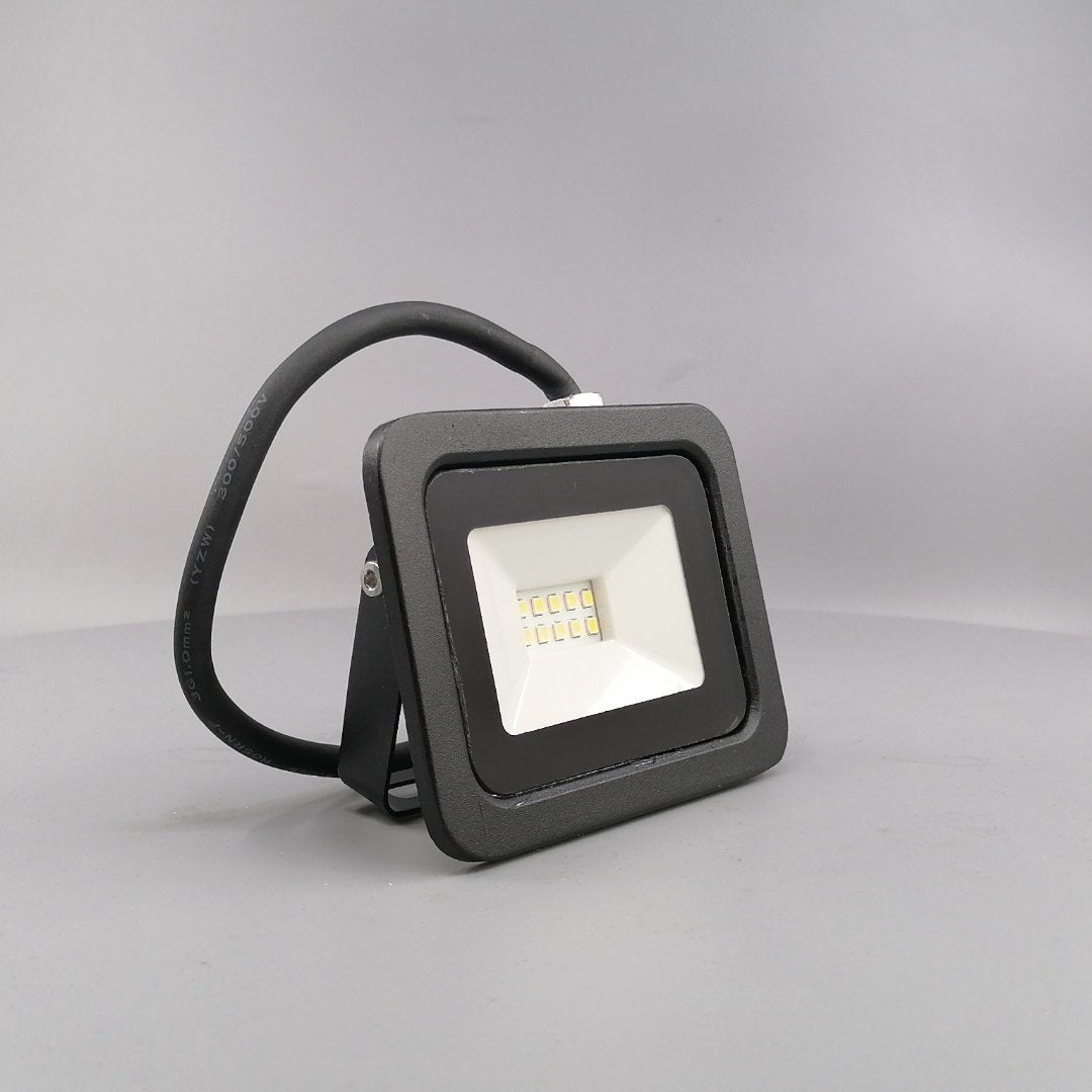 10W LED Projektør 6000K 830 Lumen (360° frame 22)