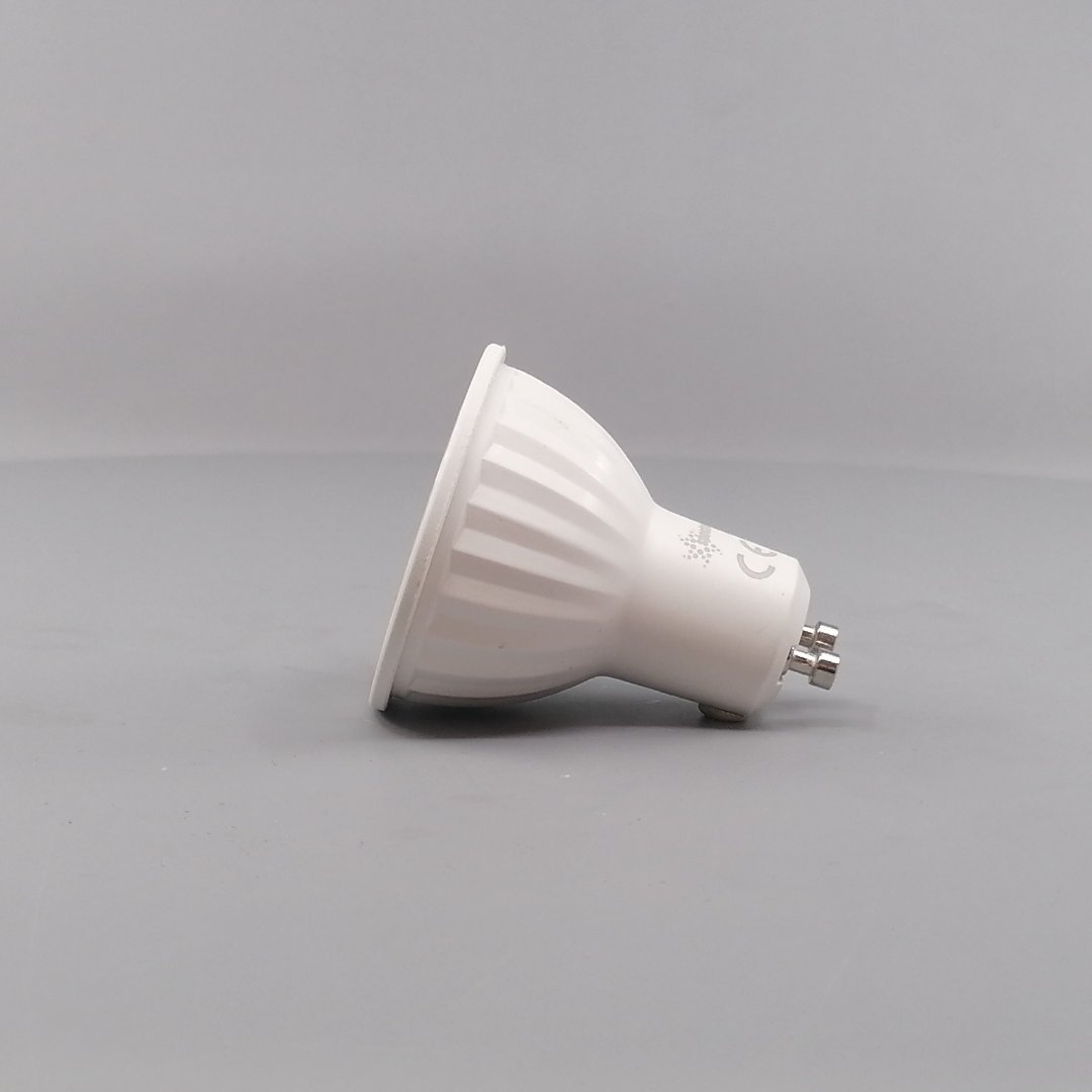 4W LED GU10 Pære 3000K 360 Lm (360° frame 5)