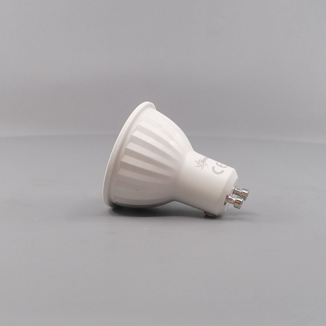 4W LED GU10 Pære 3000K 360 Lm (360° frame 6)