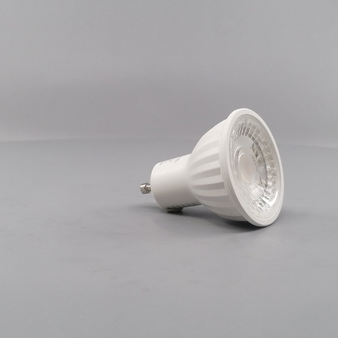 4W LED GU10 Pære 3000K 360 Lm (360° frame 19)