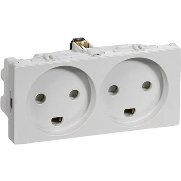 Fuga Stikkontakt 2 modul 2-pol med jord lysegrå