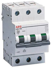 AUTOMATSIKRING C50A 3P 10KA 3M