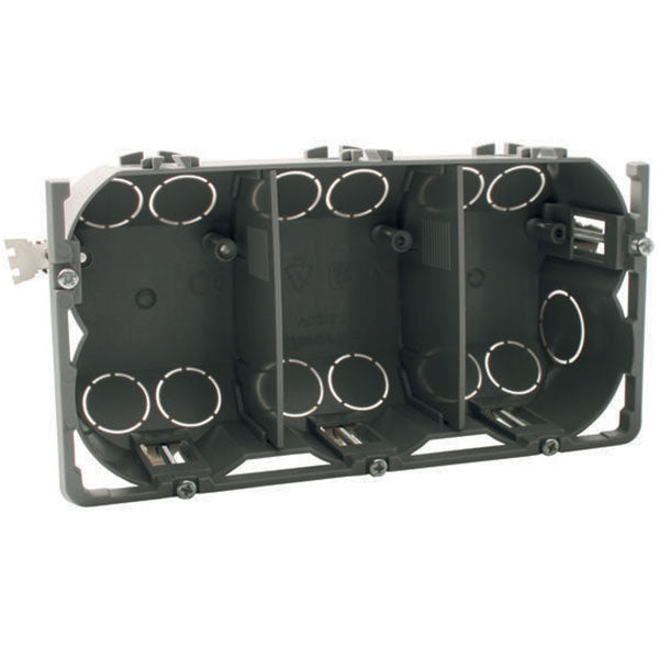 Forfradåse 3x1½ modul