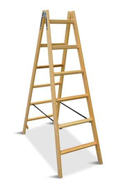 WIENERSTIGE TRÆ MASSIV 6 TRIN ERGO