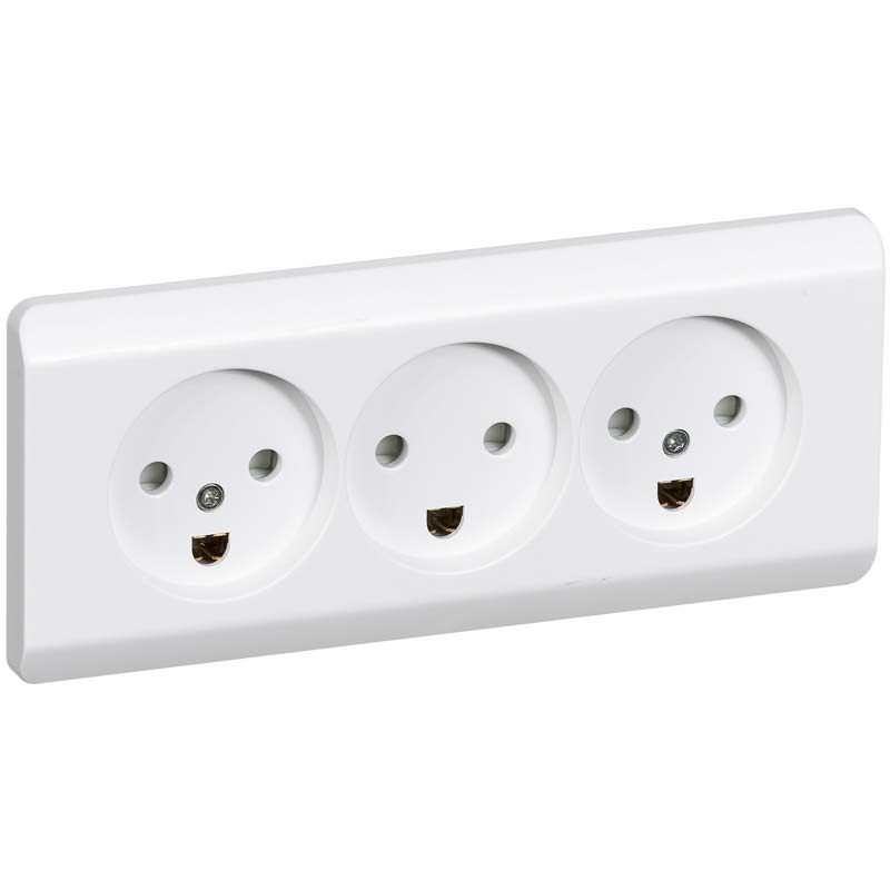 Opus 66 stikkontakt planforsænket trippel hvid
