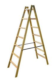 WIENERSTIGE TRÆ MASSIV 7 TRIN ERGO