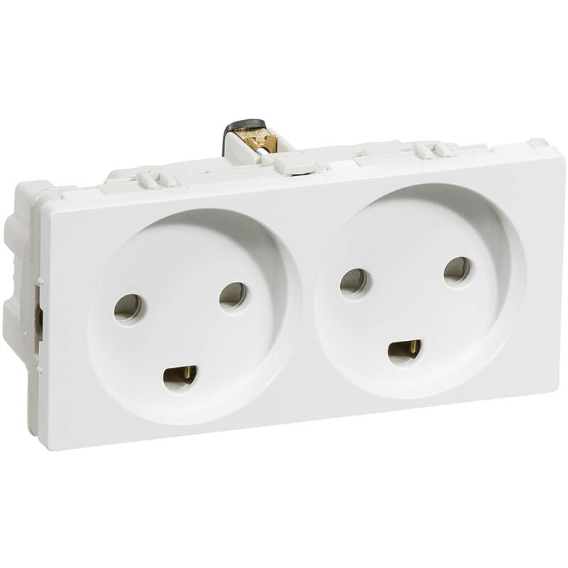 Fuga vandret stikkontakt med jord 2 modul 2-pol 2 tændinger - hvid