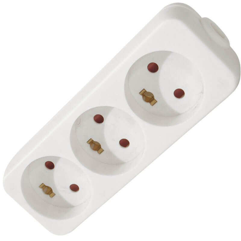 3-Stikdåse m/jord hvid ( Uden Ledning )