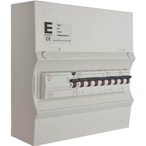 Færdigmonteret gruppetavle - HPFI - 1x16A 3P+N, 2x13A 1P+N - Grå