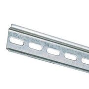 DIN skinne 7,5 mm høj med hul 6,3x18 mm (2 meter)