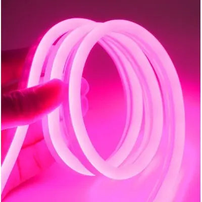 Pink 8x16 Neon Flex LED - 5 meter, 8W pr. meter, IP67, 12V - Fleksibel lysslynge i pink med 8 watt pr. meter, 5 meters længde, IP67 beskyttelse og 355 lumen pr. meter.